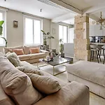 Bluestay 66 - Superbe Appartement Au Coeur De Paris